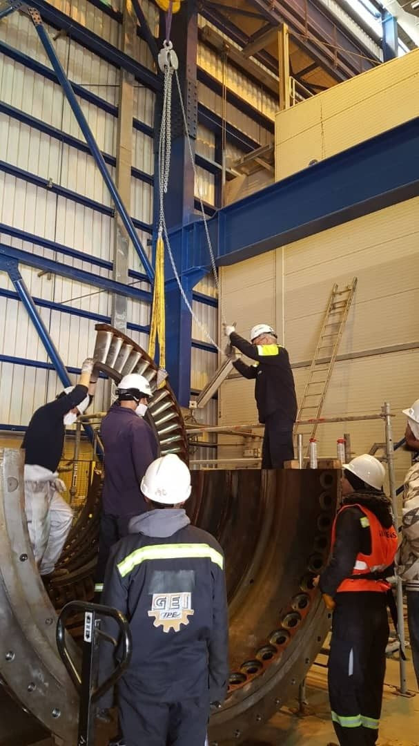 Levage d'un rotor pour opération de maintenance